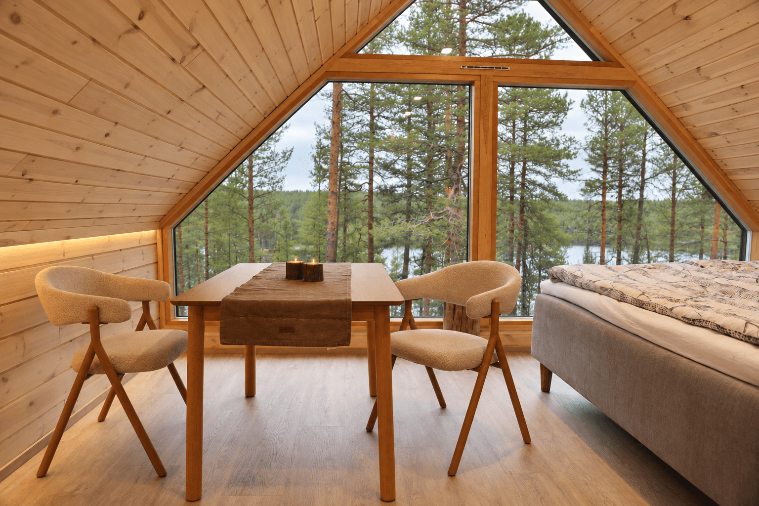 Revontulimökki
